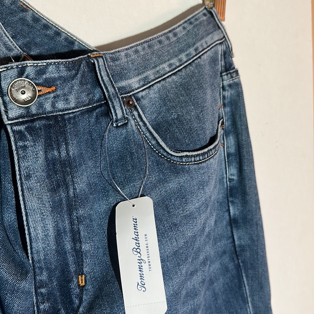 Tommy Bahama NWT authentic cut jeans